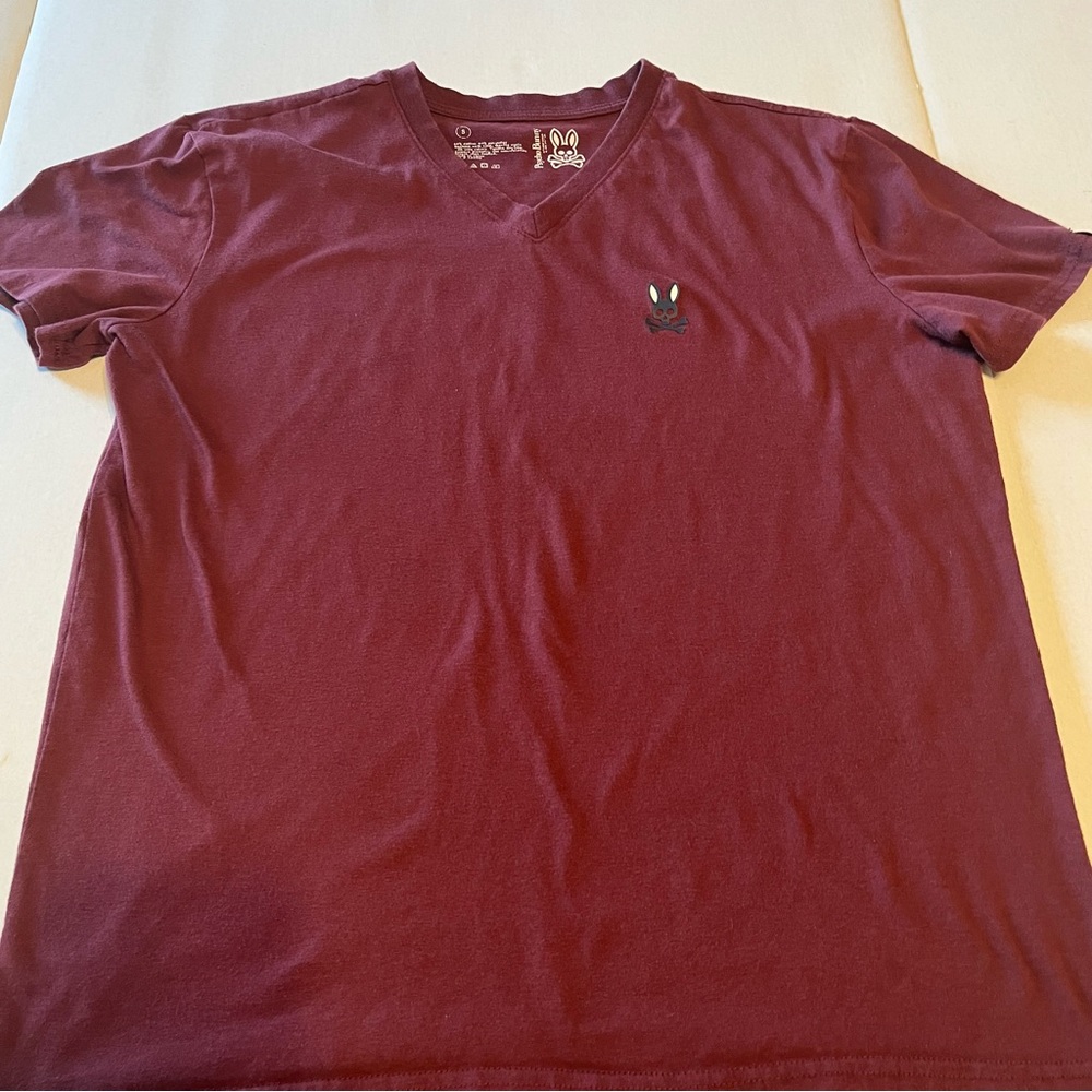 Psycho Bunny Men Size Small Burgundy V-Neck Short Sleeve Shirt Streetwear *FLAW
